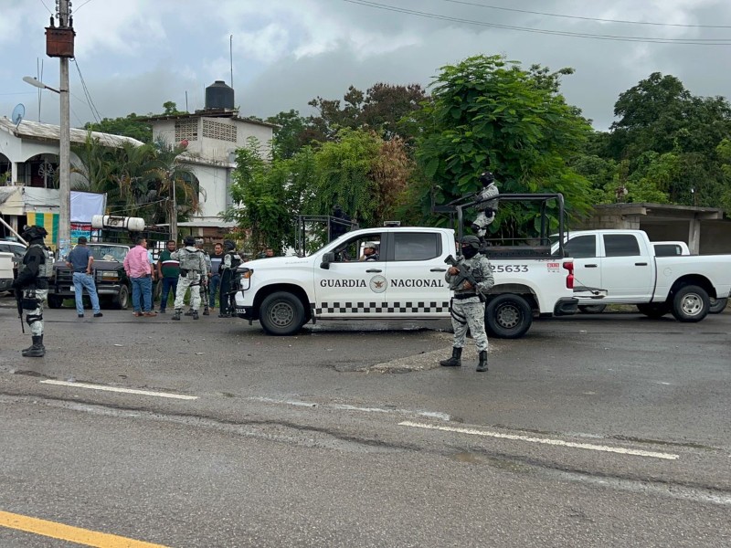Localizan con vida a policías de Chicontepec