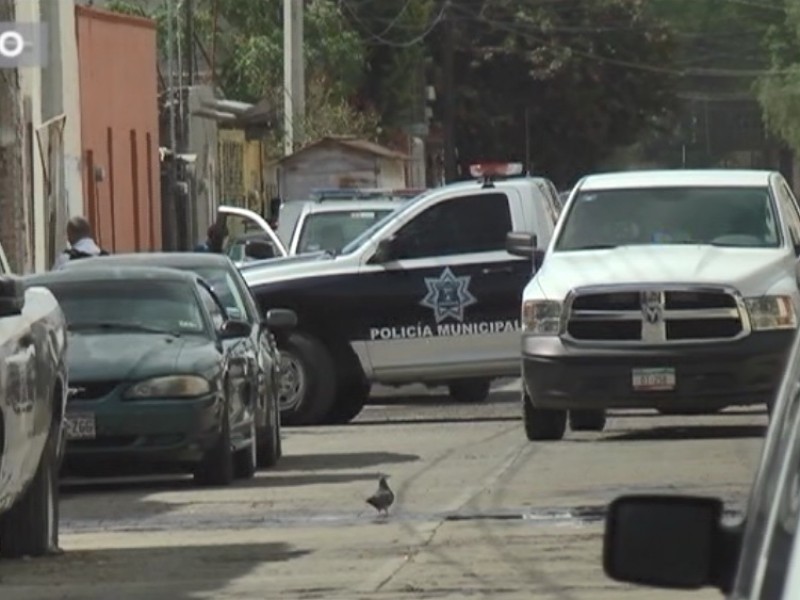 Localizan cuerpo en la cajuela de Jetta