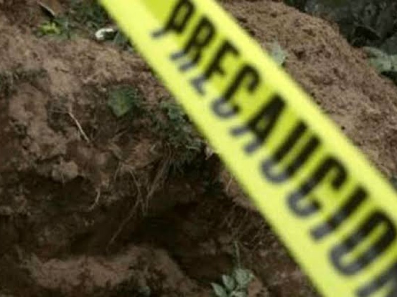 Localizan fosa clandestina con 1 cuerpo en Manzanillo