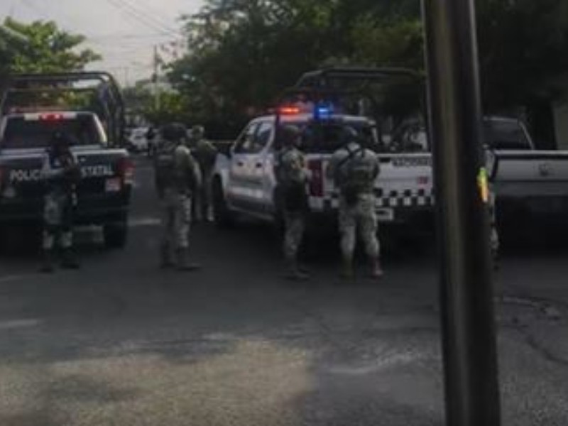Localizan restos humanos sobre calle Mariano Arista, en Colima