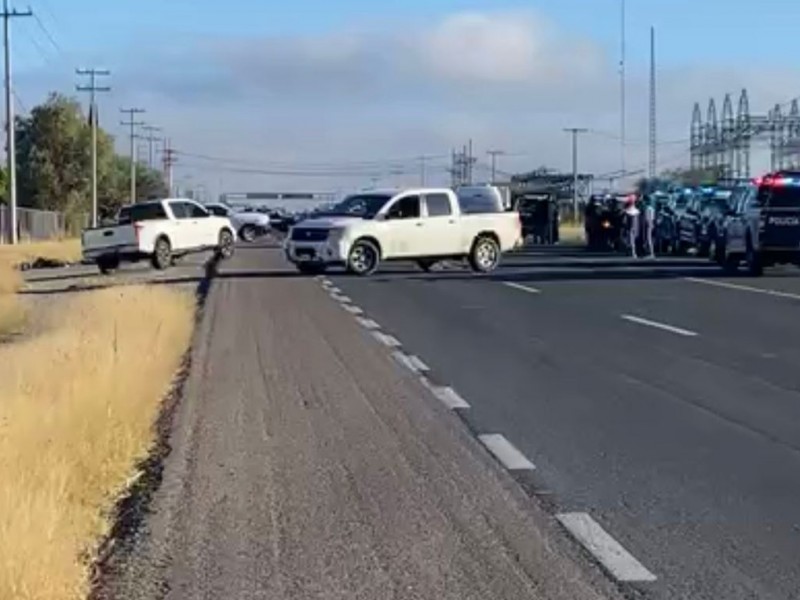 Localizan tres cuerpos sin vida en carretera de Aguascalientes