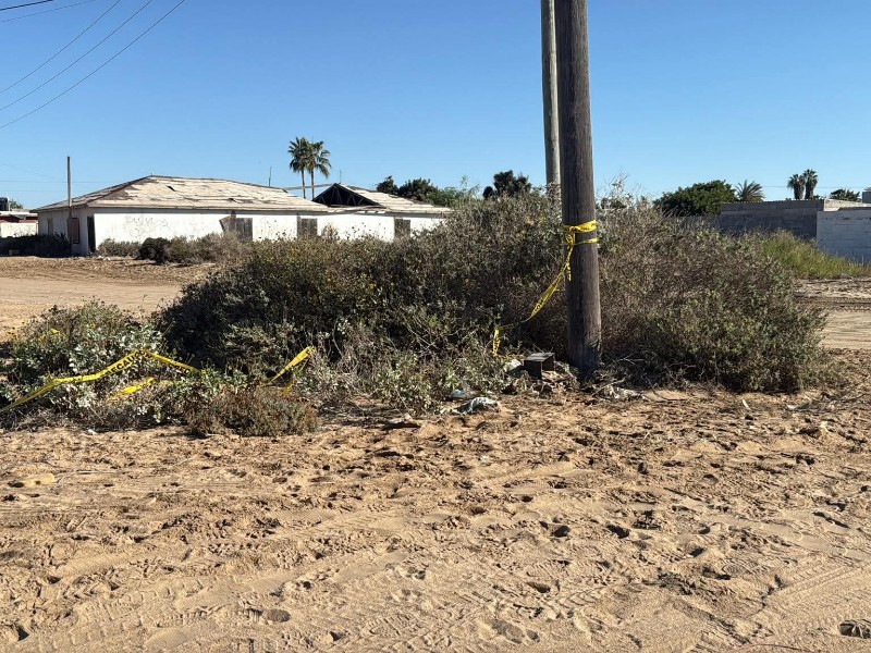 Localizan una persona sin vida tras detonaciones de arma de fuego