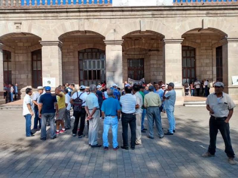 Logra Ayuntamiento acuerdo con el IMSS, pagarán a trabajadores