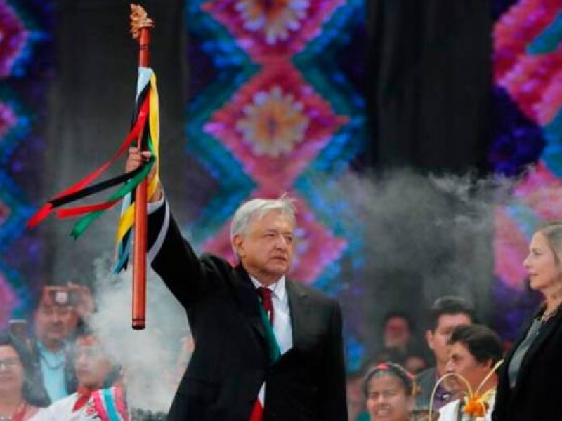 López Obrador entregará bastón de mando a ganador de encuesta
