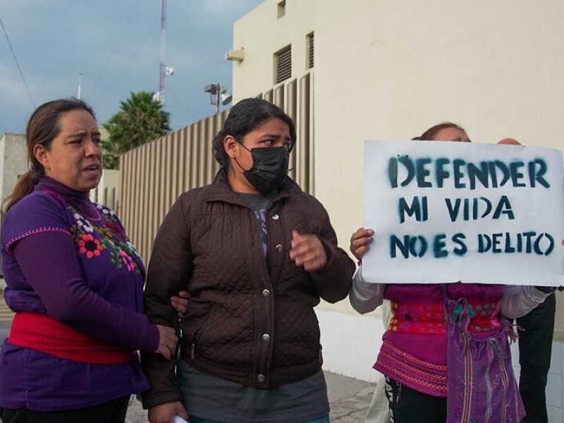 López Obrador podría aplicar indulto a Roxana Ruiz