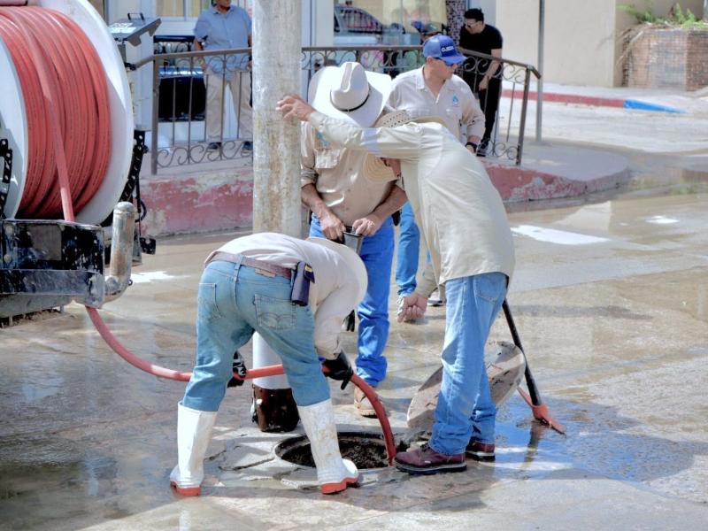 Los Cabos pone en marcha su plan operativo para desazolve de redes