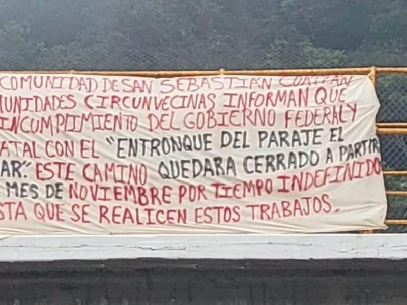 Los Coatlanes advierten nuevos bloqueos por demandas pendientes en autopista