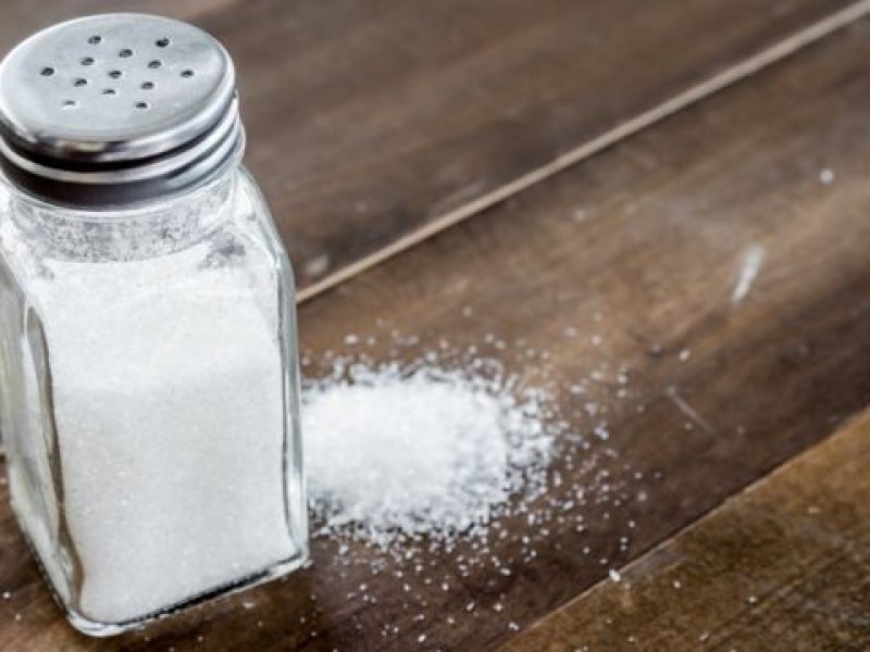 Los efectos negativos del consumo en exceso de la sal