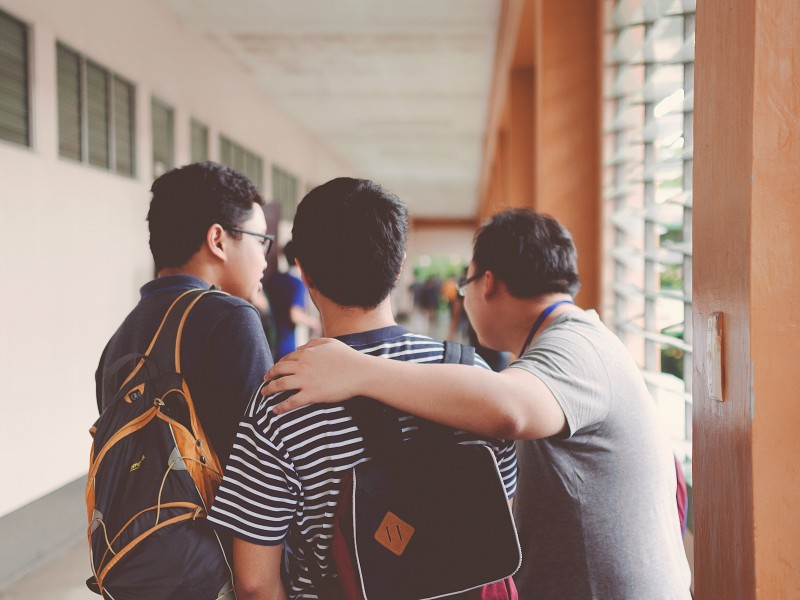 Los estudiantes contentos de tener clases presenciales