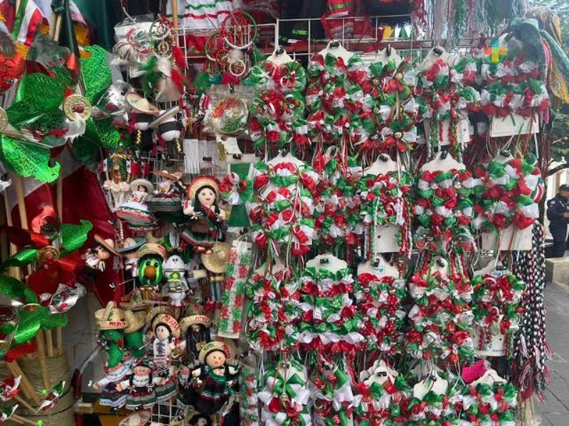 Los Mochis se llena de colores patrios rumbo al 15 de septiembre