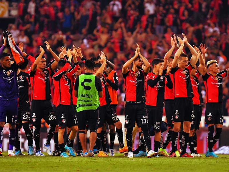 Los Rojinegros acarician el bicampeonato