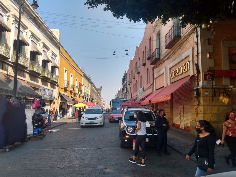 Luego de enfrentamiento, se instalan ambulantes en Centro Histórico