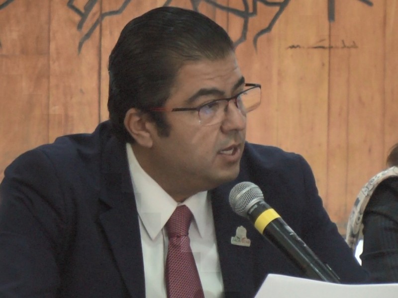 Luévano Ruiz comparece ante LXIII Legislatura