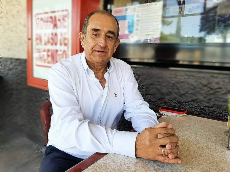 Luis Cobo obtiene su libertad después de 2 años
