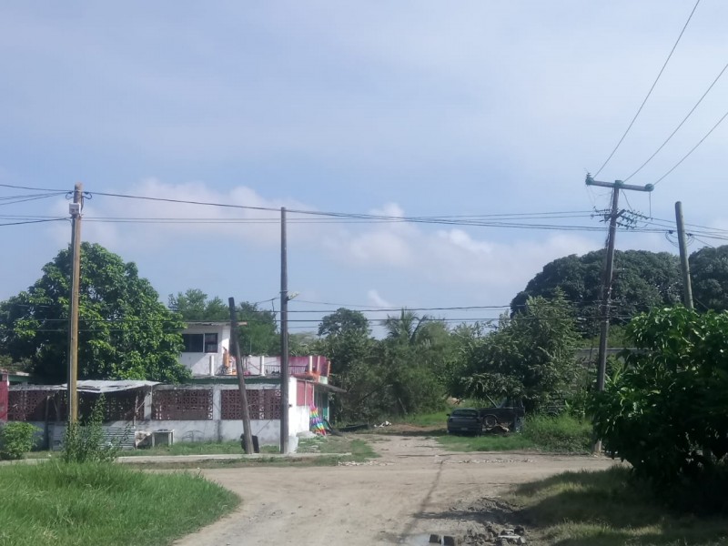 Luminarias, sin funcionar un año en colonia Anáhuac