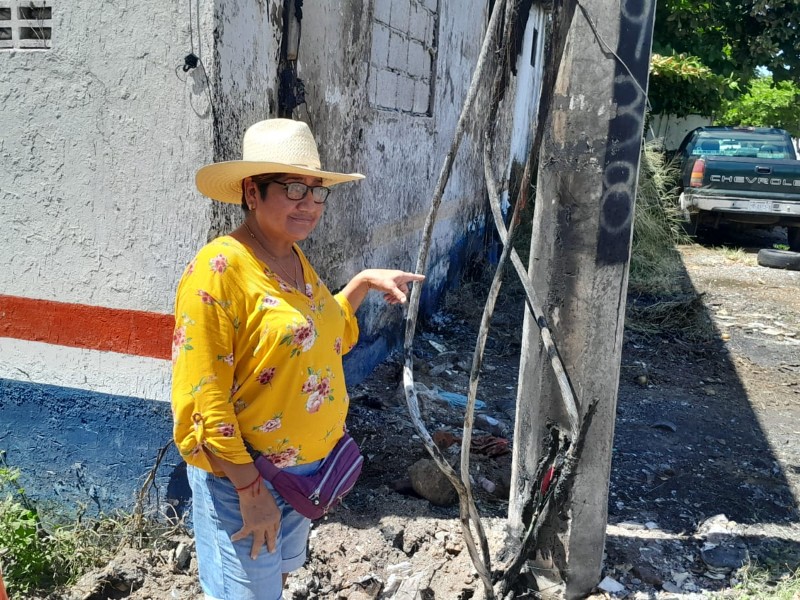 Colonias de Veracruz se quedaron sin luz por quema clandestina de basura