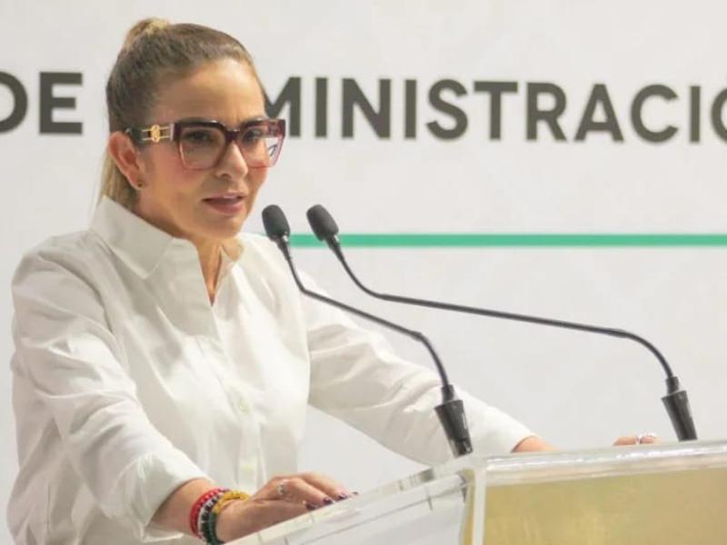 Lysset Lameiro, funcionara ligada a empresas del crimen organizado, renuncia.