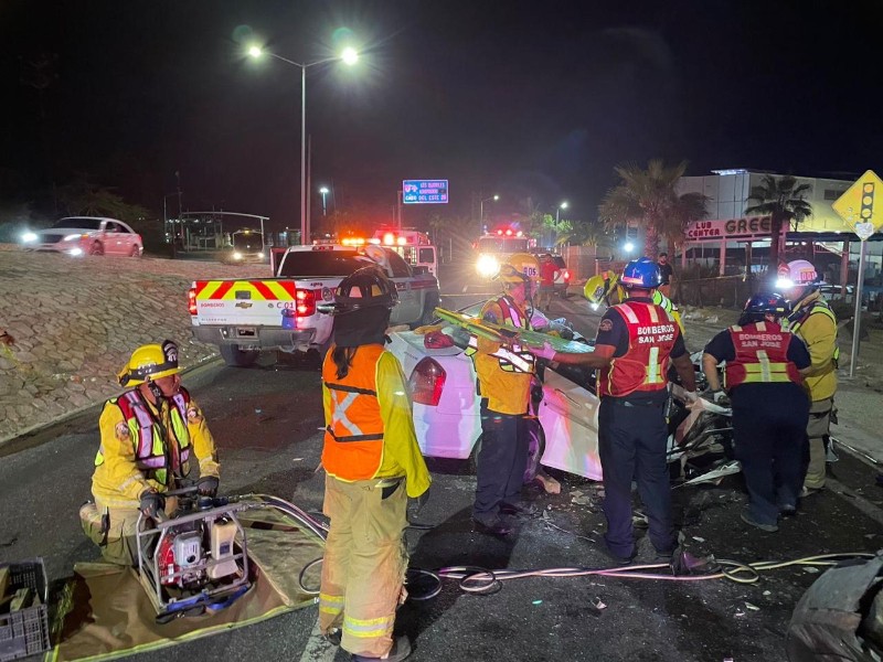 Madre de sobreviviente en accidente en San José pide traslado urgente