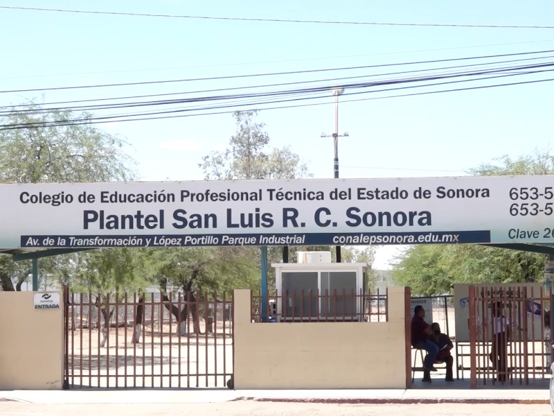 Madre denuncia presunta intoxicación de su hijo en el Conalep SLRC