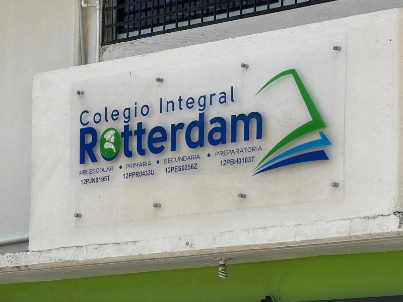 Madre denuncia presunto maltrato contra su hijo en colegio Rotterdam de Zihuatanejo