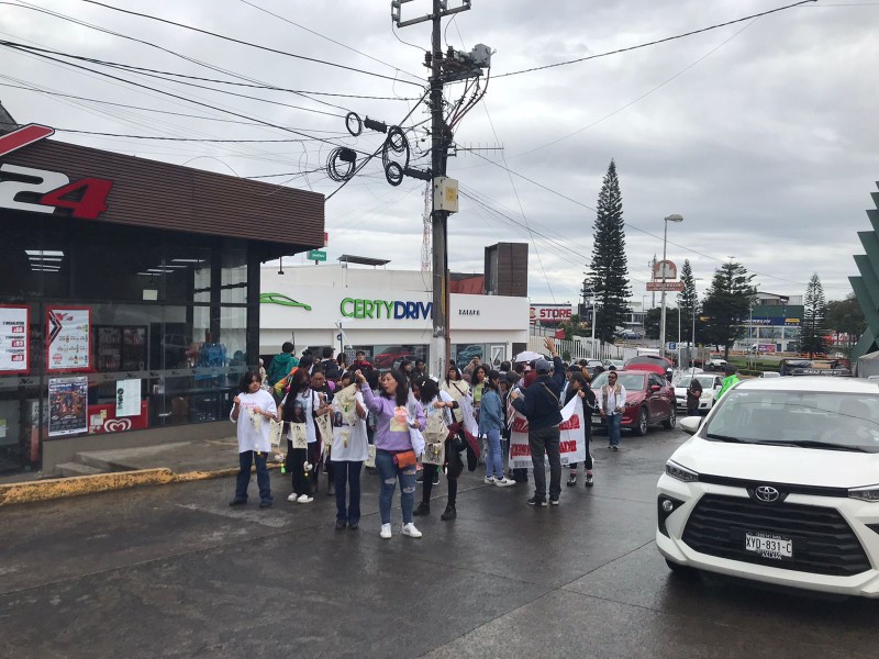 Madres buscadoras marchan en Xalapa