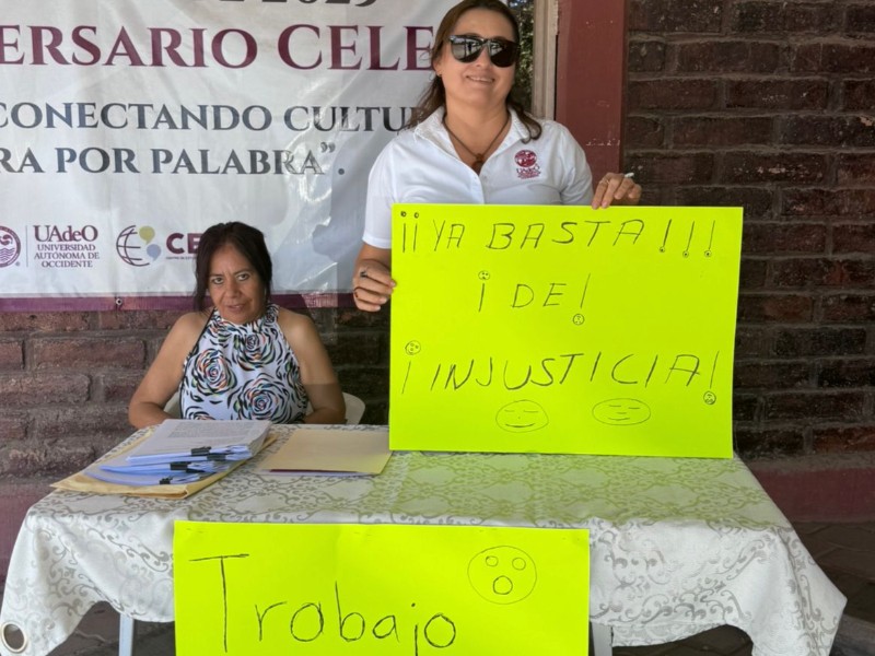 Maestra protesta tras rechazo en convocatorias de UAdeO-Guasave