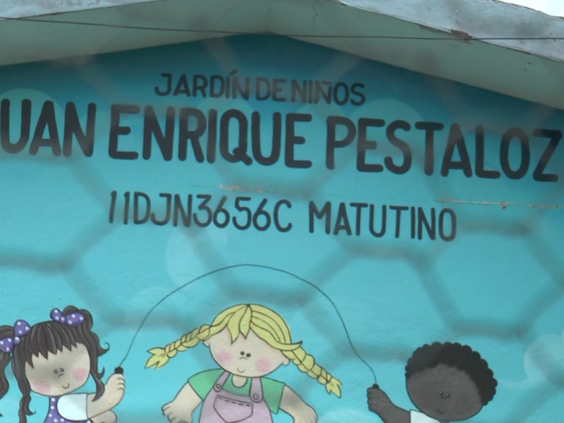 Maestra puede estar en prisión 17 años por presunto abuso