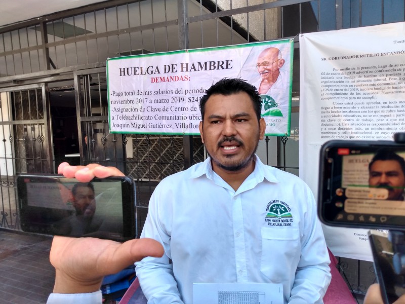 Maestro en Chiapas inicia huelga de hambre