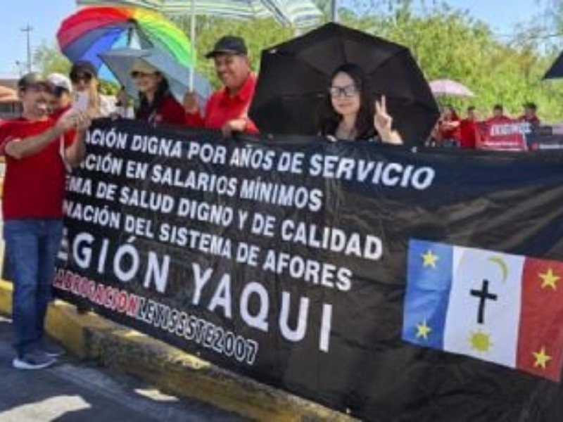 Maestros consideran 