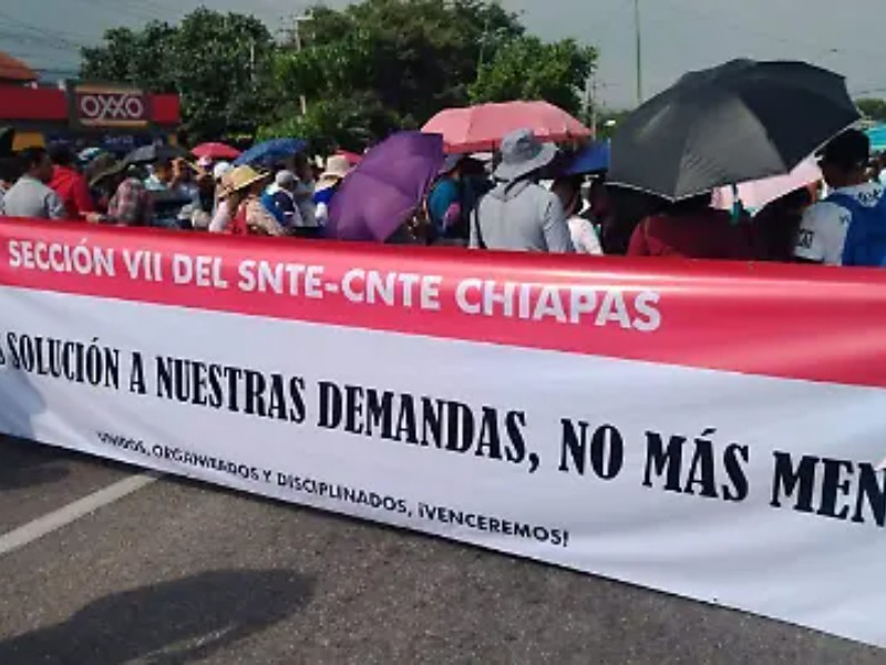 Maestros de educación indígena se unen al paro nacional