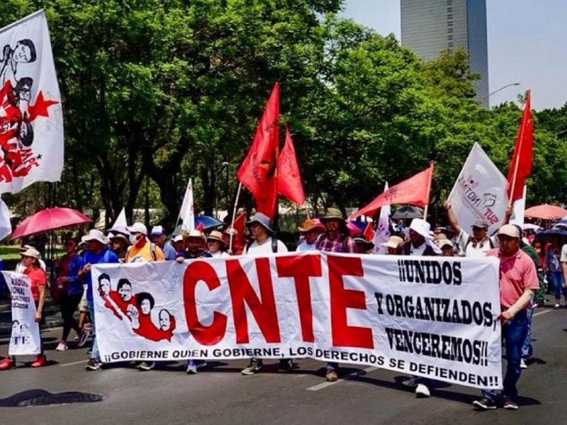 Maestros de Jalisco realizarán marcha para exigir mejores condiciones laborales
