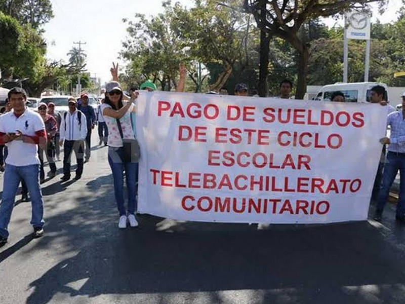 Maestros de Telebachillerato piden cumplimiento de acuerdos de SE