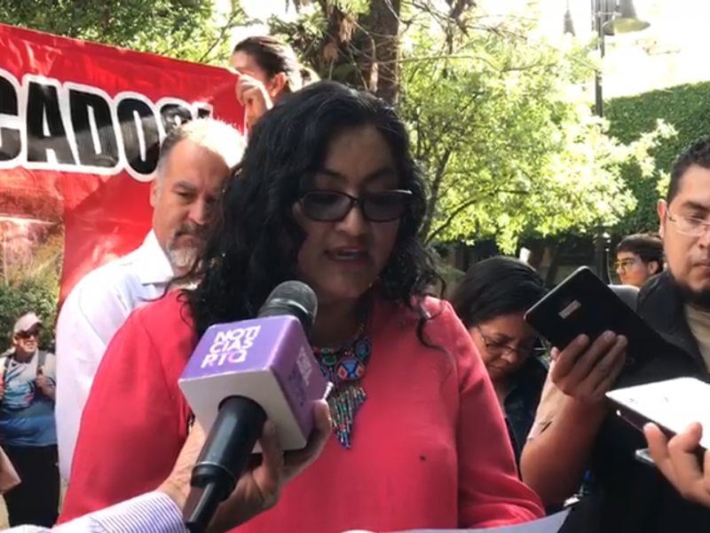 Maestros piden reinstalación de docentes