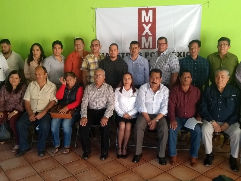 Maestros por México denuncian represalias de autoridades educativas