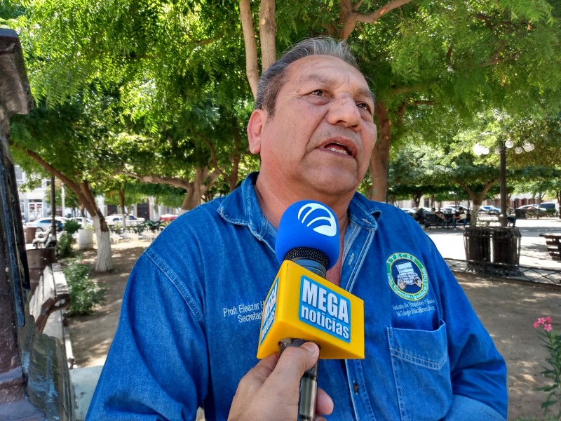 Maestros y trabajadores de Cobach no reciben pago de quincena