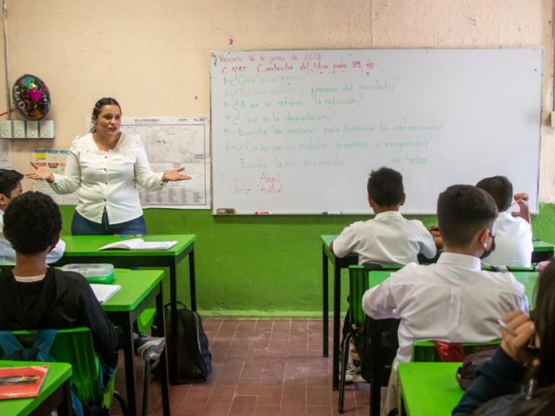 Magisterio de BCS exige claridad tras amenazas en planteles