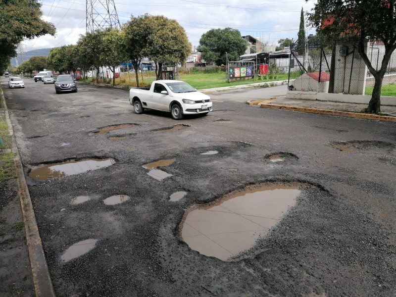 Mala infraestructura vial deja perdidas millonarias entre transportistas