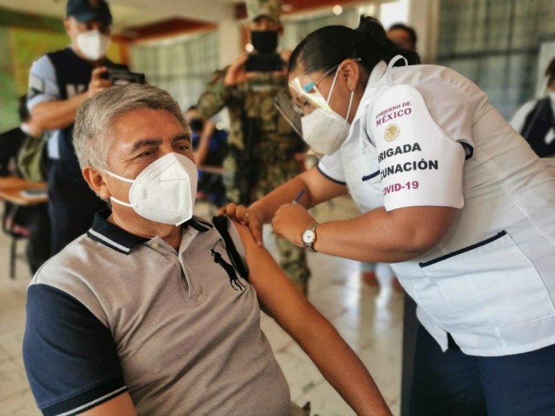 Mañana en Los Mochis vacunarán contra Covid-19 mayores 70 años