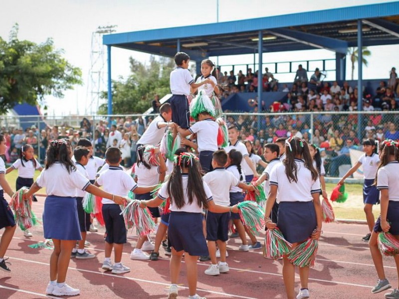 Mañana habrá desfile; se cerrarán algunas vialidades