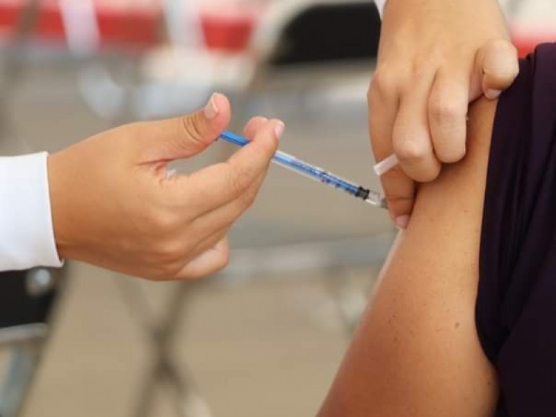 Mañana inicia vacunación a personas mayores de 30 en Zamora
