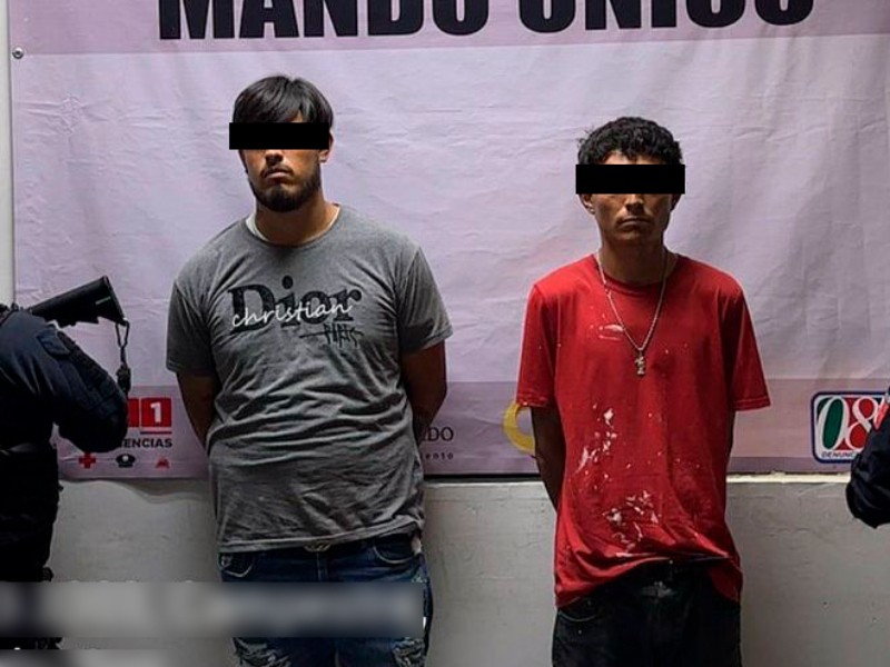 Mando Único detiene a dos personas por posesión de droga