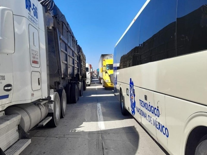 Manifestación en Arco Norte comienza a afectar autopista México-Puebla