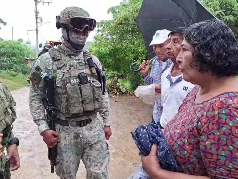 Manifestación en colonia Cardenista de Tuxpan