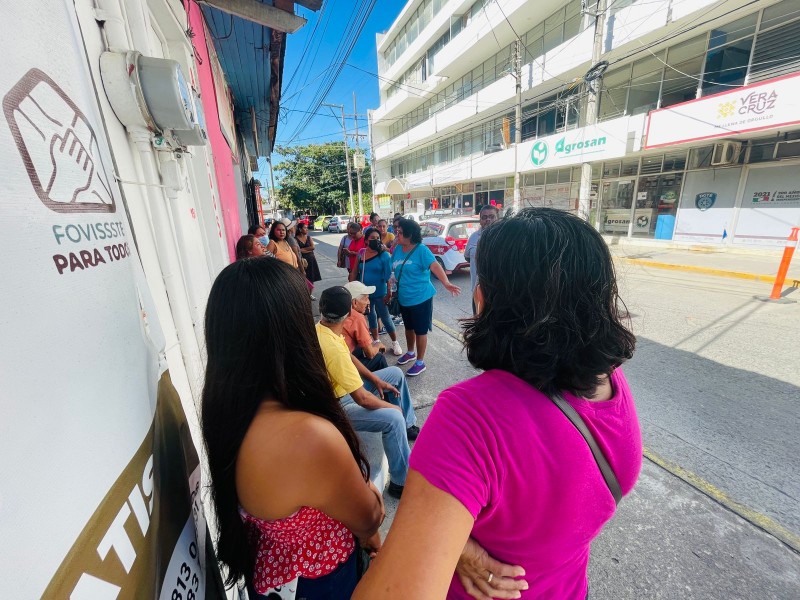 Manifestación en Transporte Público; piden rutas en Monte Grande