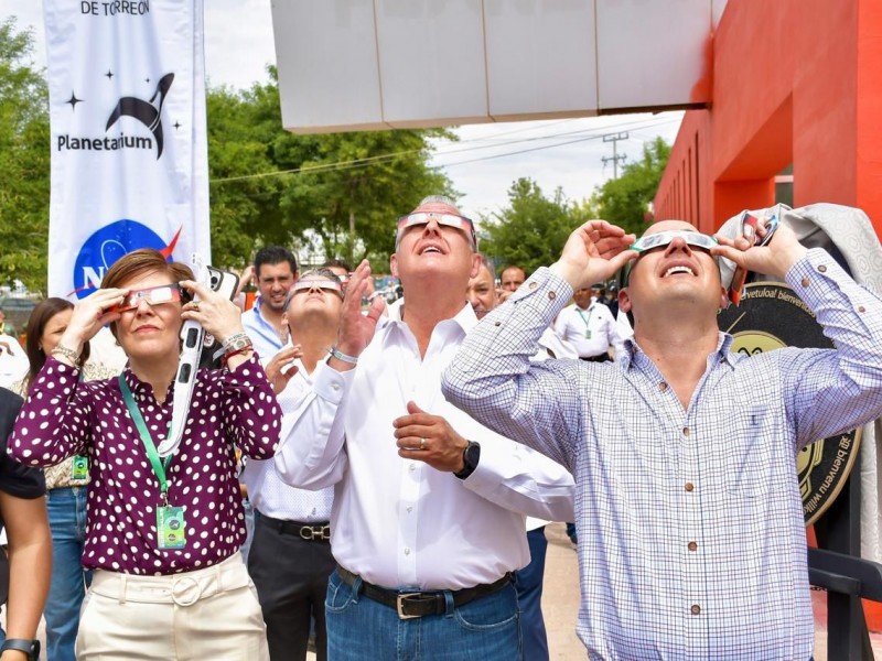 Manolo aplaude coordinación para organizar eclipse en La Laguna