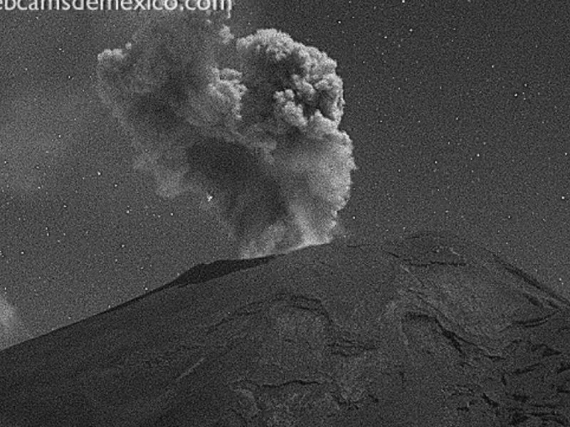 Mantiene alta actividad volcán Popocatépetl