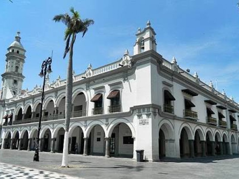 Mantiene ayuntamiento de Veracruz adeudo de 160 mdp