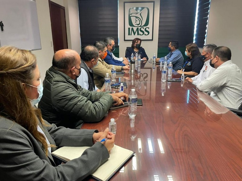 Mantiene diálogo el IMSS con la CTM