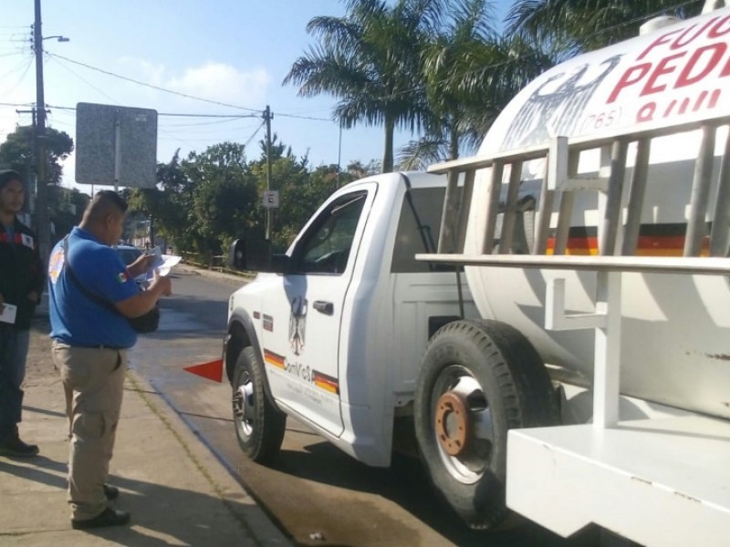 Mantienen inspección periódica a pipas de gas en Tuxpan