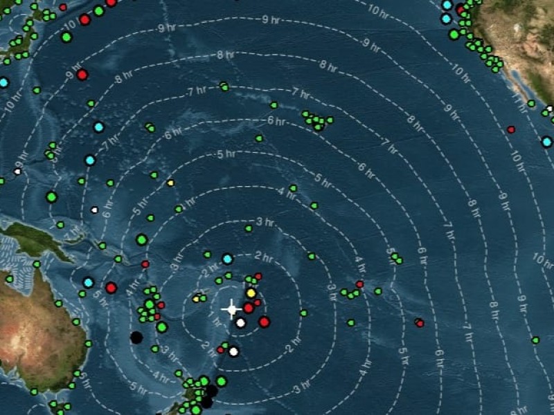 Mantienen vigilancia en el Pacífico Mexico tras alerta de Tsunami